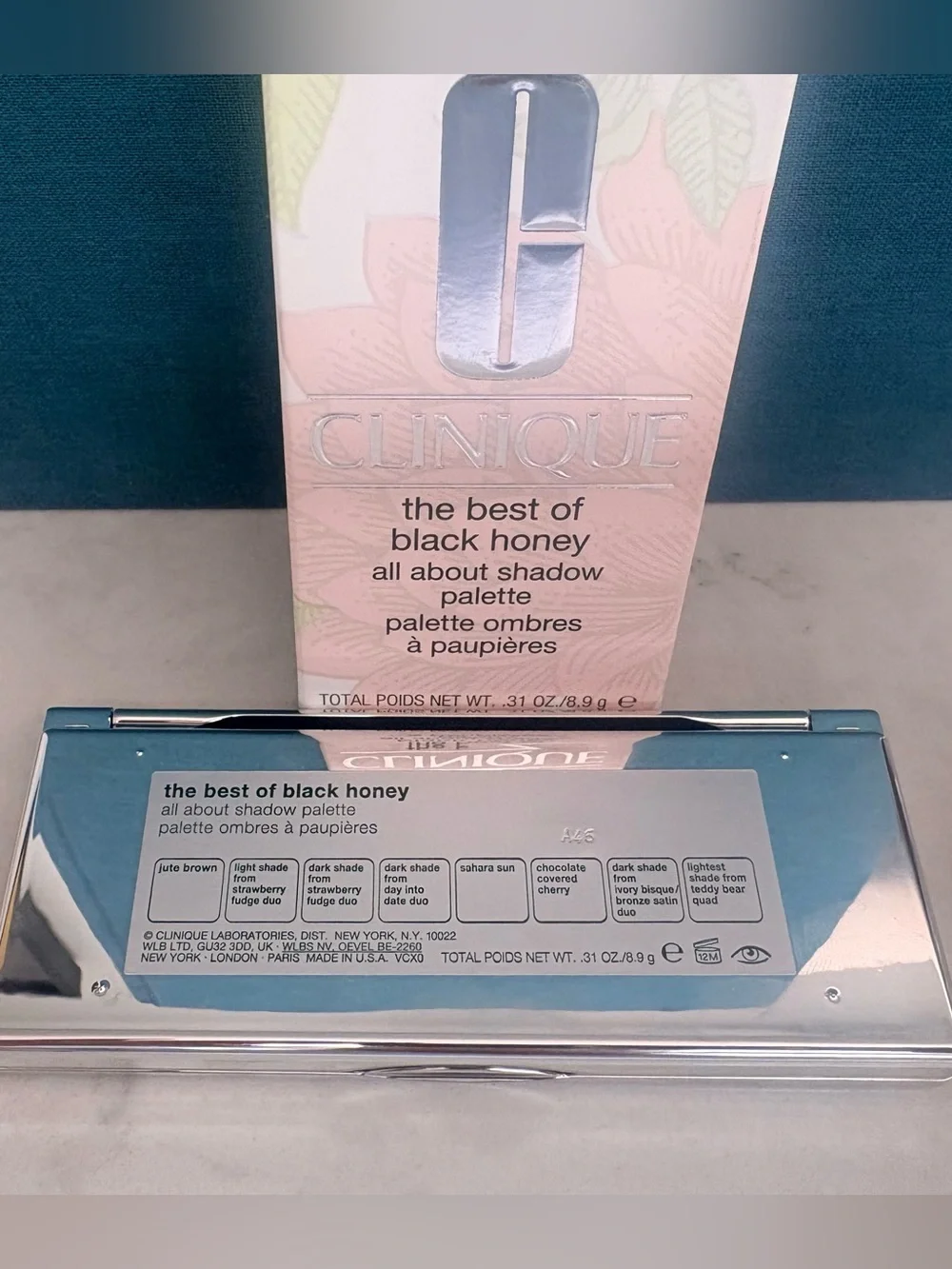 Clinique eyeshadow palette